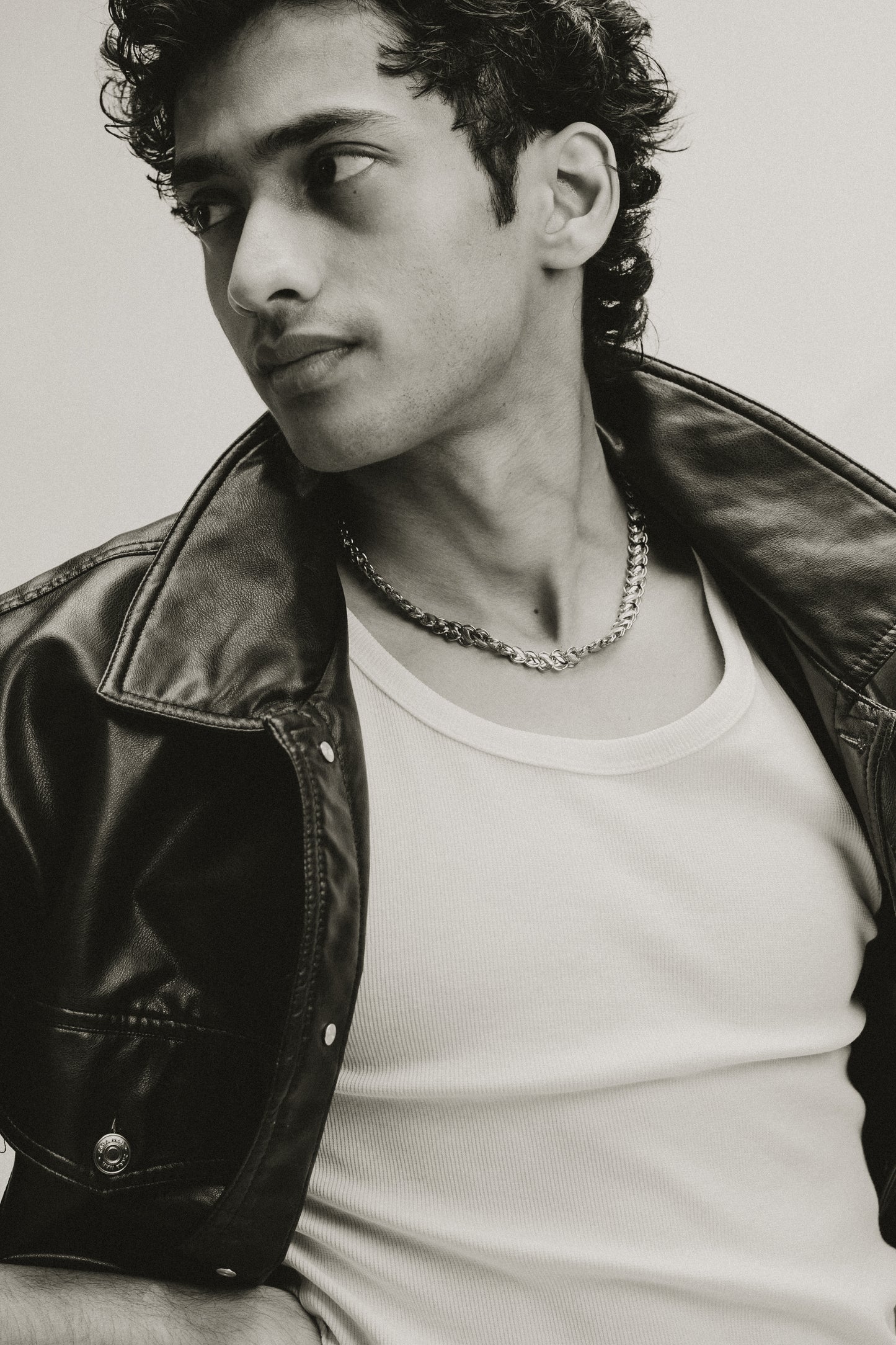 Feather Choker - Chain