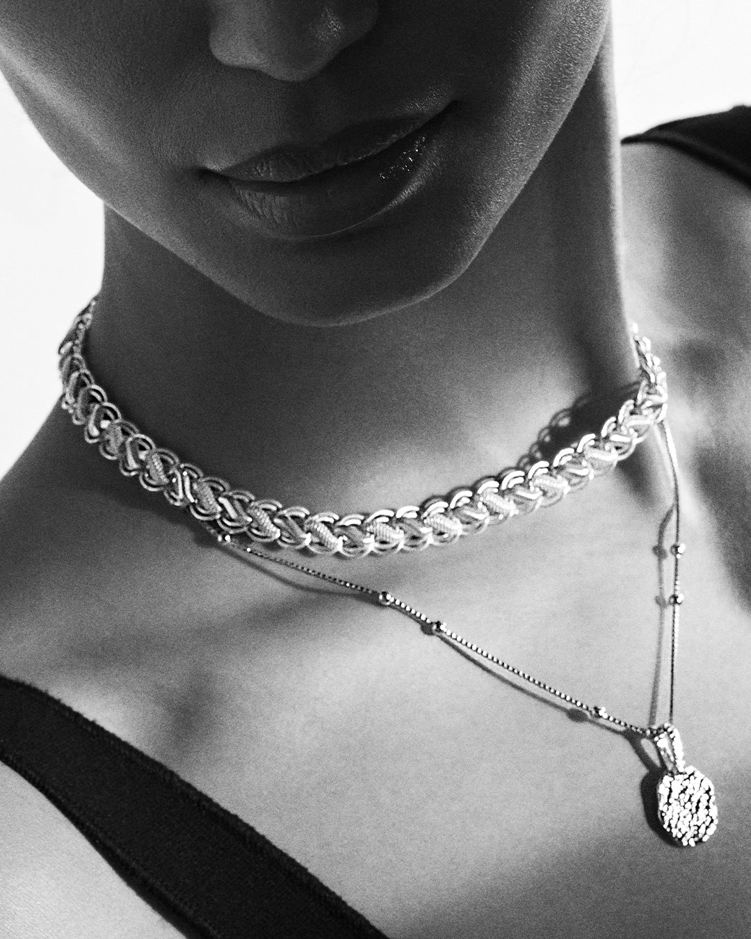 Feather Choker - Chain